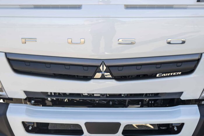 Fuso Canter Grill - Auto Spare Parts & Genuine Car & Fuso Parts for All Models